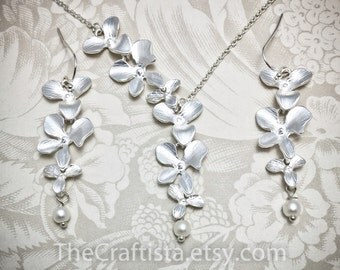 Bridal Necklace and Earrings, Pearl & Orchids Necklace , Bridal Earrings, Bridal Jewelry, Orchid Necklace, Wedding Jewelry, Orchid Jewelry