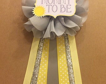 You are my sunshine Yellow Gray Baby Shower pin Mommy to be pin Flower Ribbon Pin Corsage Glitter Mommy Mom New Mom baby shower silver sun