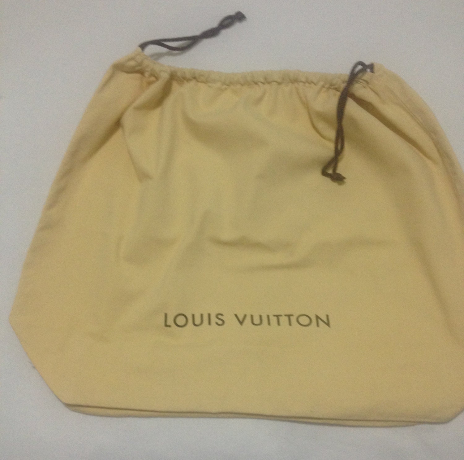 Louis Vuitton/ Large Drawstring Dust Bag Cover / Authentic