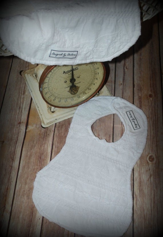 Items similar to Beautiful white bib and burp cloth set on Etsy