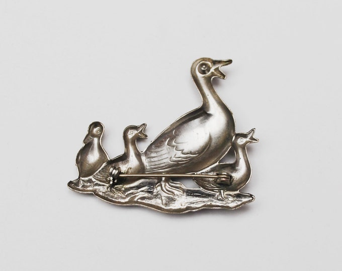 Duck with Duckling Brooch - Silver with blue rhinestone enameling - bird figurine pin