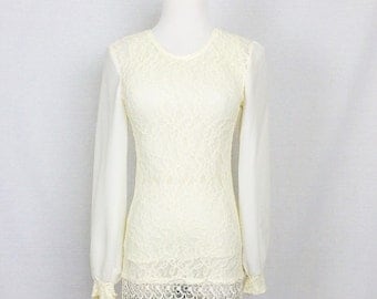 Vintage 1970s Top/ 70s Cream Lace Crochet Long Sleeve/ Xsmall Small