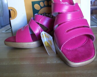Womens Spring Step (Brand) fuchsia leather wedge sandal NIB with tags 7 1/2-8