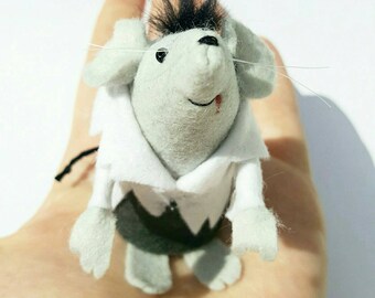 Zombie- Felt ornimant Mouse, horror geeky gift, Halloween decoration