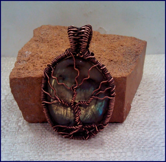 Labradorite Copper Wire Wrap Pendant PW154