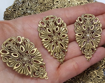 10 Wholesale Vintage Brass, Antique Bronze, Brass Charms, Large Filigree Tear Drop Pendant, Antiqued Brass Filigree Teardrop, Filigree Brass