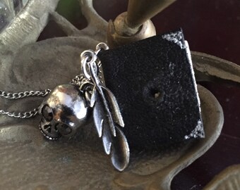 Harry Potter Book Necklace: Tom Riddle's Diary