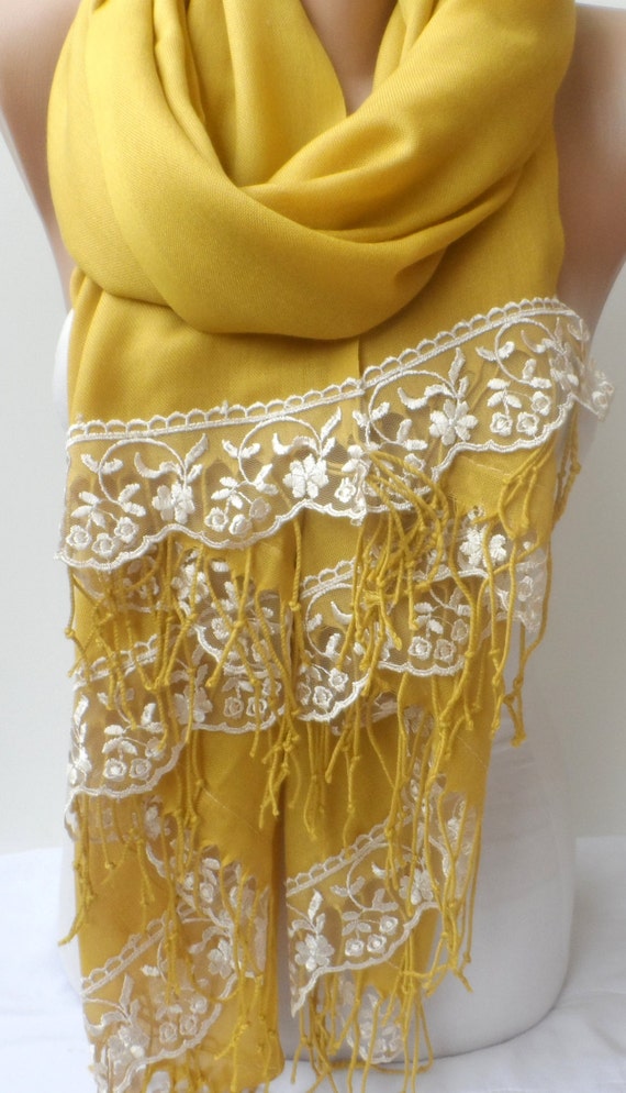 Gold Pashmina shawls with Champagne French Lace by elegancescarf