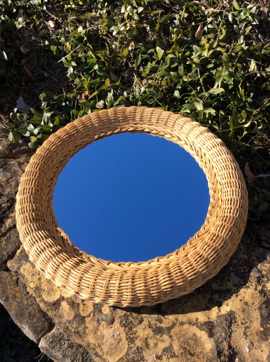 SALE..Vintage Round Wicker Mirror 18 Diameter Coastal