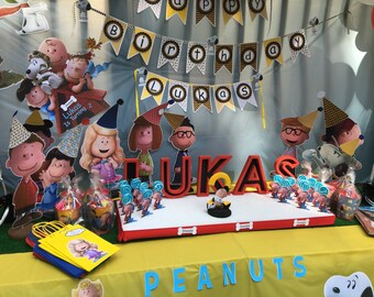 Party Centerpieces/Peanuts Gang /Snoopy