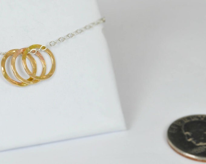 Dainty Hammered Circle Necklace, Gold Circle Necklace, Ring Necklace, Gold Ring Necklace, Dainty Necklace, Best Friends Necklace, mom's