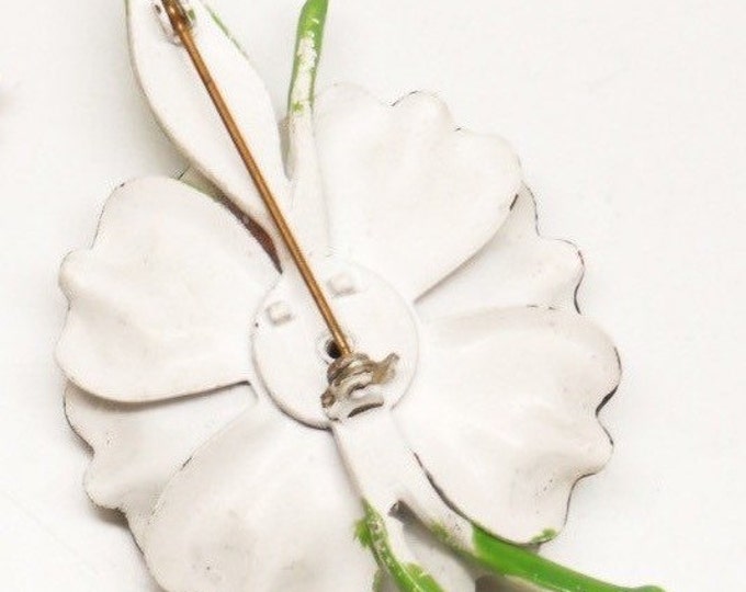 Storewide 25% Off SALE Vintage Hand Painted Enamel & Metal White Clematis Cocktail Brooch Featuring Lime Green Stem Design With Delicate Det