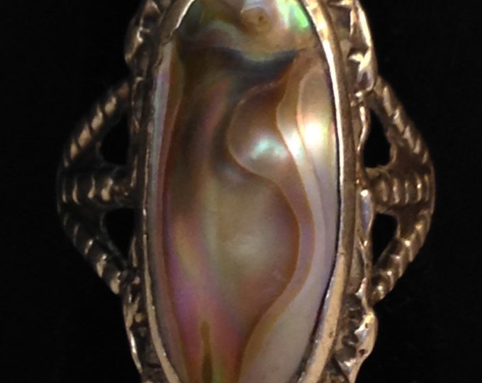 Storewide 25% Off SALE Vintage Sterling Silver Art Nouveau Abalone Designer Cocktail Ring Featuring Elongated Solitare Design