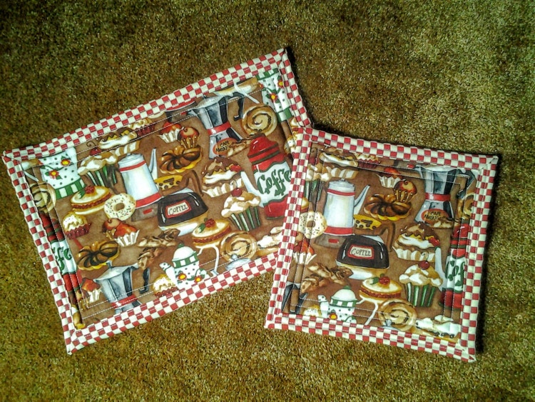 Large Hot Pad/Square Hot Pad/Trivet/ with by GrandmaSewsBest