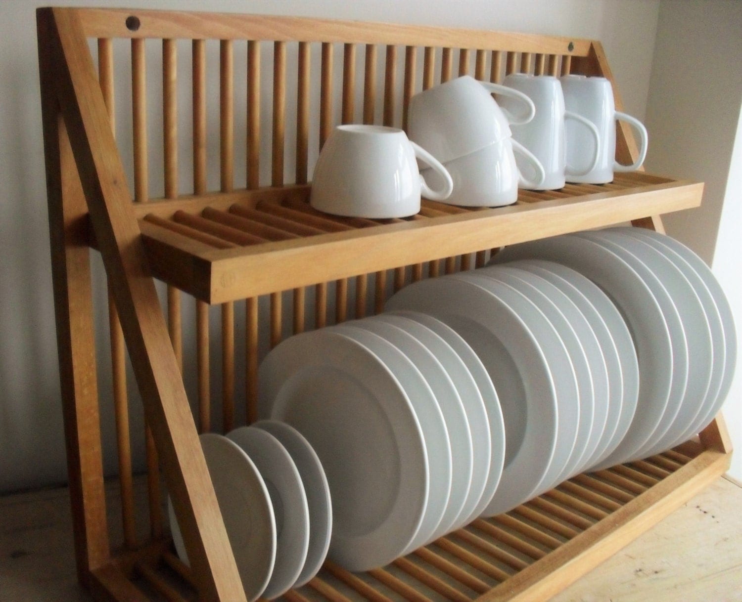 Wood plate rack for cabinet