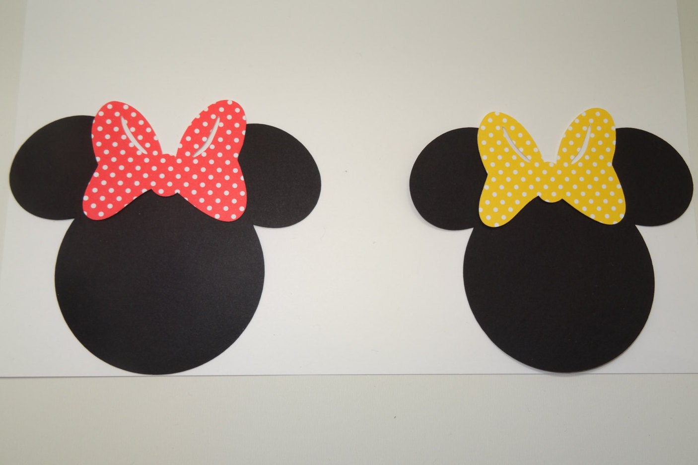 2 7 Minnie Mouse Head Cut-Outs with Bows