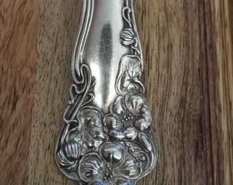 1904 Berwick aka Diana Silverplate Gravy Ladle by W. Rogers 7 1/4"