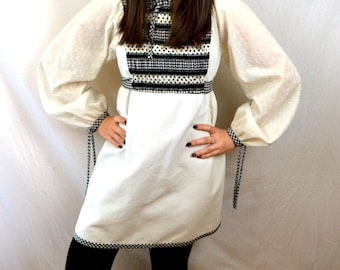 Vintage 1970s Young Edwardian By Arpeja Super Cute Peasant Babydoll Mini Dress
