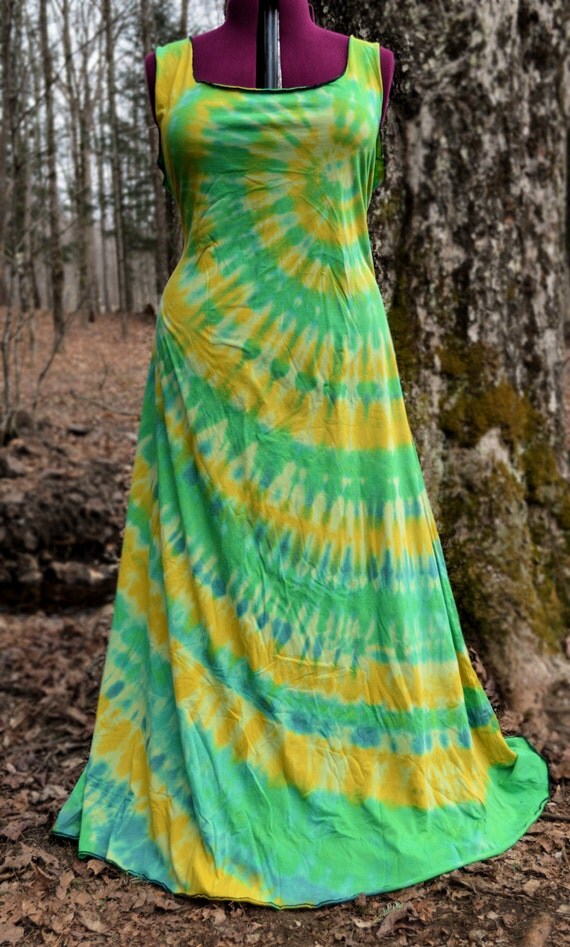 Womens 2X/3X Green Yellow and Blue Spiral by CrystalsGoodies
