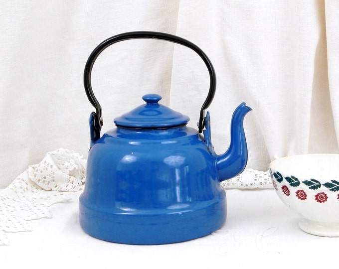 Vintage French Enamelware Blue Kettle, French Country Decor, Vintage Kitchenalia, Kitchenware, Retro Home Interior, Cooking, Blue Kitchen