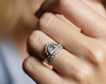 Aquamarine ring, Half Moon Aquamarine Ring, Crescent Ring, Waterfall Ring, Blue Engagament Ring, Unique Wedding Ring, Modern Engagement Ring