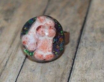 Bloody Bones Ring, Cosplay Accessory, Bone Jewelry, Resin Bloody Bones, Dome Ring, Bones Ring, Halloween Ring, Bloody Bones, Bone Accessory