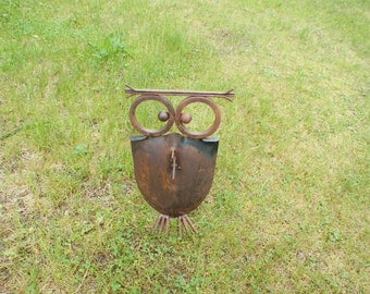 Recycled Shovel Owls. Shoves. Yard Art. Outdoor Decor. Yard. Garden. Aminals. Owls. Gift. Him. Her. Housewarming. Gardener. Rustic. Bird