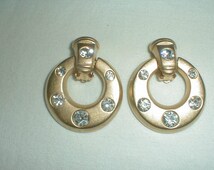 Erwin pearl engagement rings