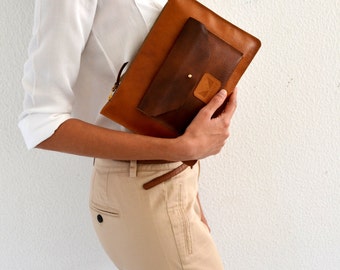 Brown leather clutch / Leather clutch purse / Brown leather purse / Brown wrislet clutch / Brown leather pouch / Evening leather bag