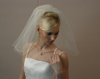 Wedding veil, Bridal veil, 18" long should length with pencil edging wedding veil