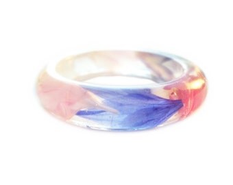 MultiColor Cornflower Smooth Resin Ring - Resin with Dried Flowers- Pink Blue White Purple- Botanical Jewelry - ValenwoodVixen