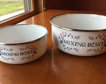cute mixing bowl set