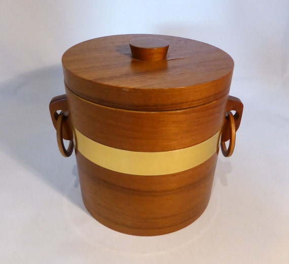 Vintage wooden ice bucket with brass coloured band original