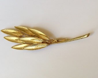 Vintage Large Multiple Leaf Gold Tone Brooch