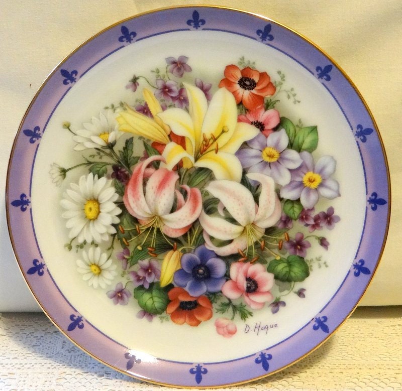 Danbury Mint Decorative Collector Plate The Flowers of