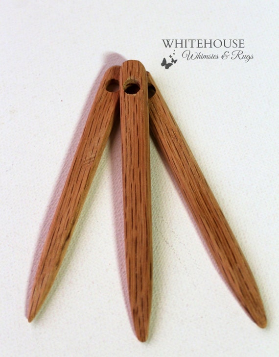 Rug Tool/ Amish Knot Toothbrush Rag Rug Tool/ 4 by WhimsiesandRugs