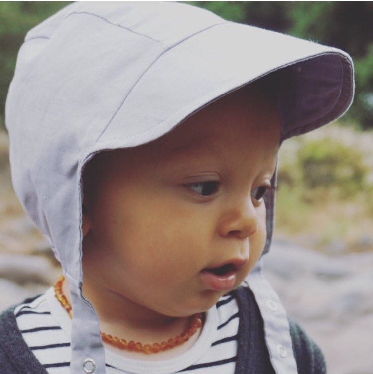 Baby Boy Sun in Stone Grey Baby baby sun hat