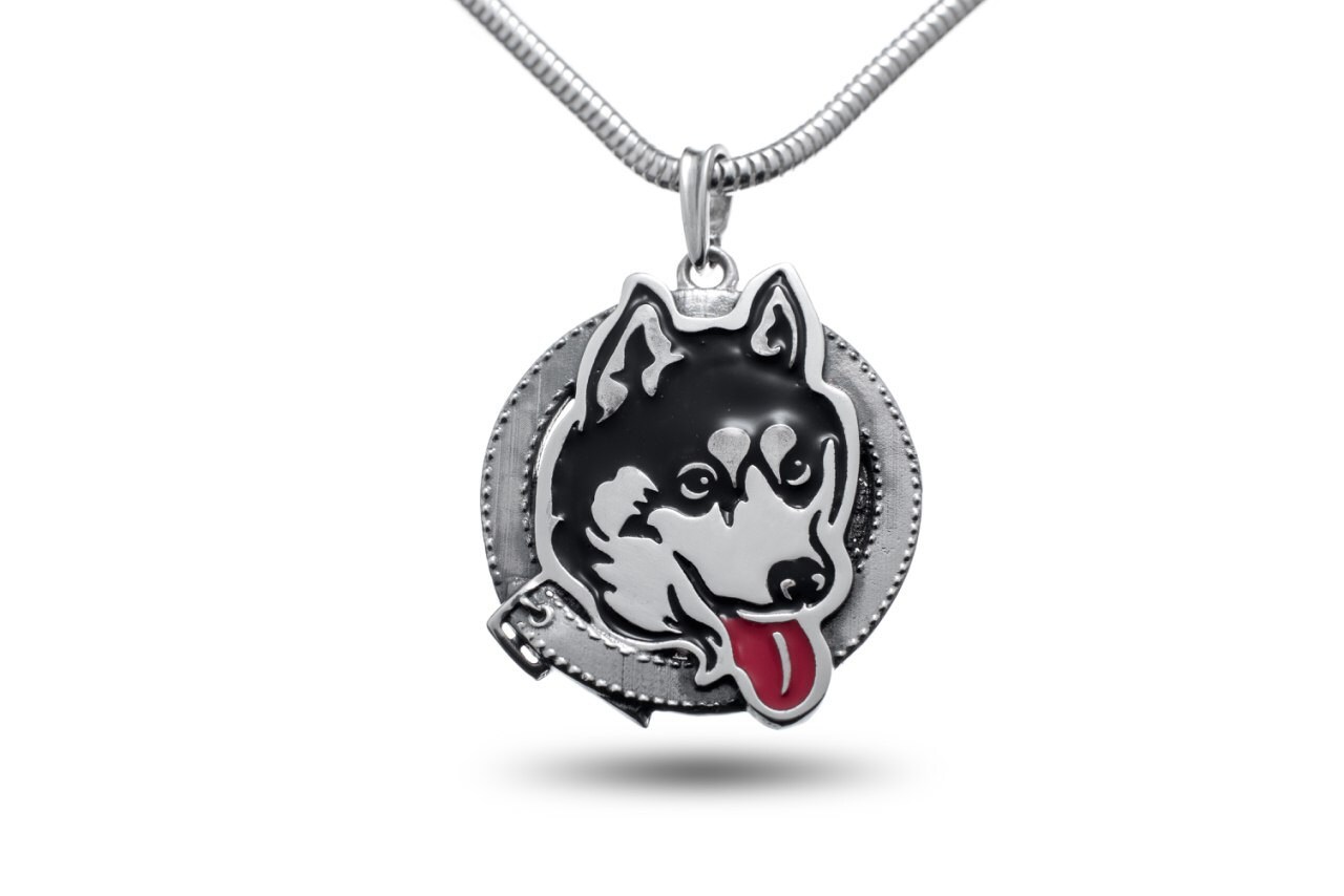Husky Pendant Dog necklace Siberian Husky jewelry / Solid