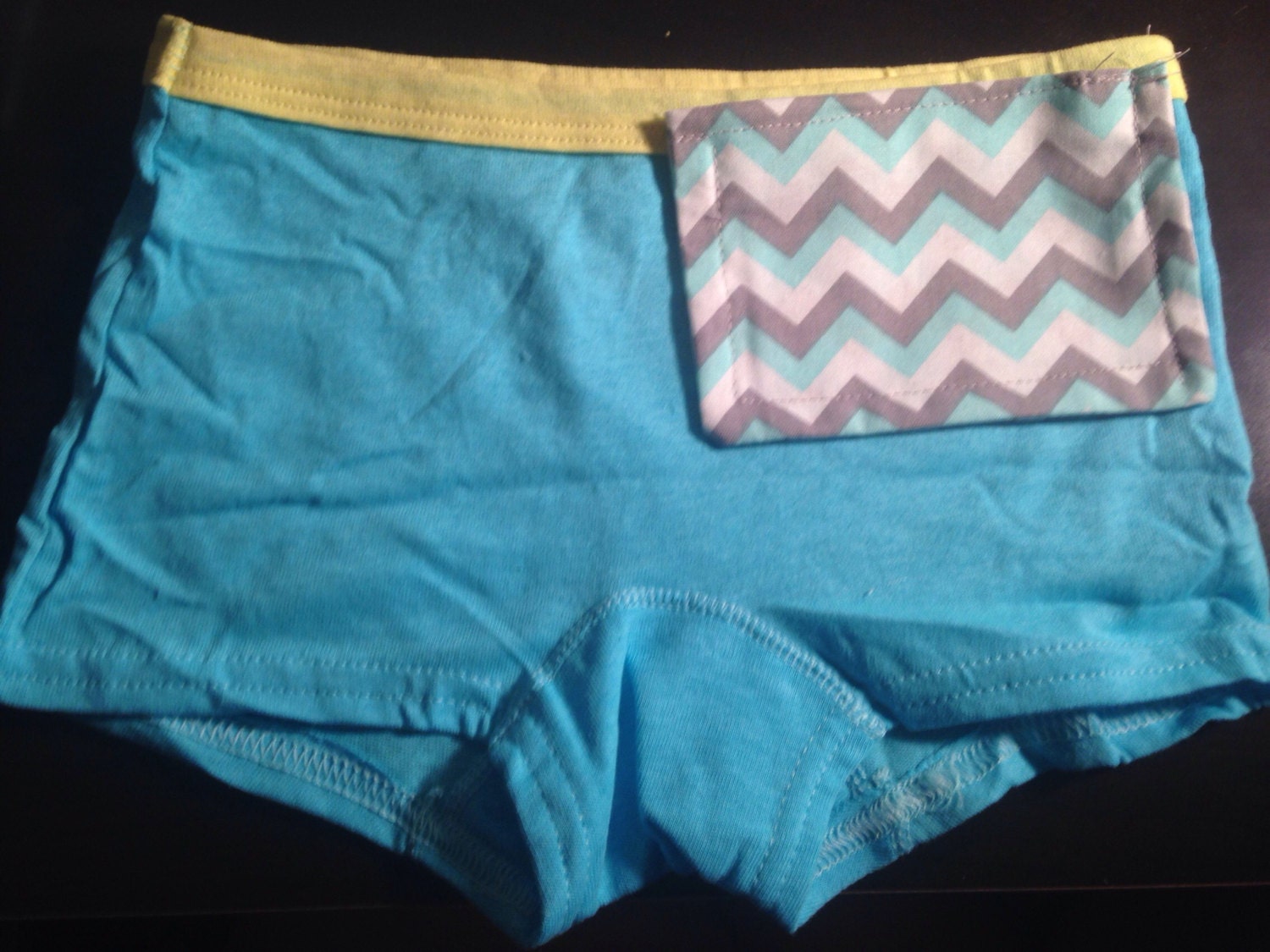 Insulin pump underwear