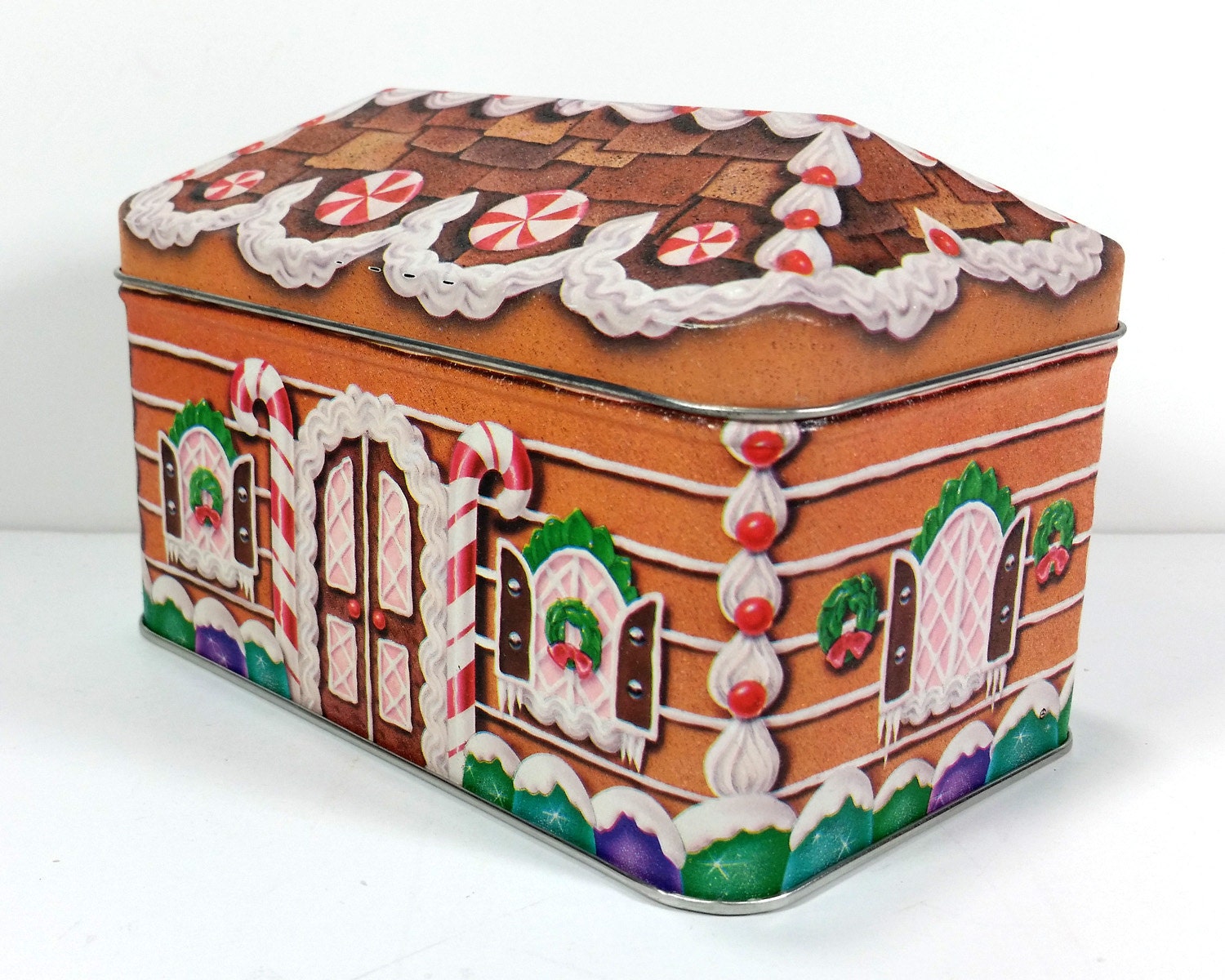 Vintage Avon Tin Gingerbread House 1994