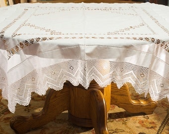 Antique White Filet Crochet and Drawnwork Linen Tablecloth 52 Inch Square