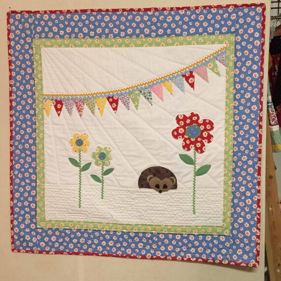 hedgehog-baby-quilt-pattern-by-ellen-abshier-of-laugh-sew