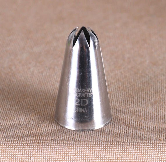 Large Closed Star Frosting Tips, Rose Frosting Tips, Closed Star Icing