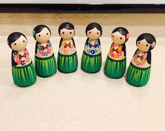 Set of 6 Luau inspired Hawaiian Peg Dolls toys craft