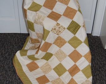 SALE, Woodland Summer Throw Quilt, Hand quilted, Patchwork, Wedding Signature Quilt