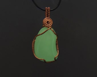 Glow in the dark jewellery, green glowing necklace fluorescent pendant, unisex trendy cool jewelry