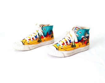 90s RARE vintage LOONEY tunes bugs bunny KEDS oxford flats size 6 7 womens hightop shoes