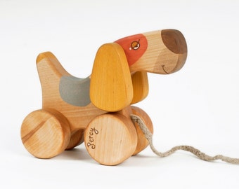 Personalized Pull Toy Dog, Heirloom Toys, Natural Wood Toys for 1 year old