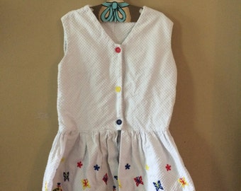 Vintage mushroom butterfly embroidered top and shorts set girls 9/10