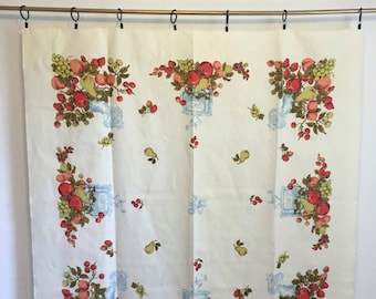 Vintage Tablecloth, vintage linens, fruit table cloth, printed tablecloth